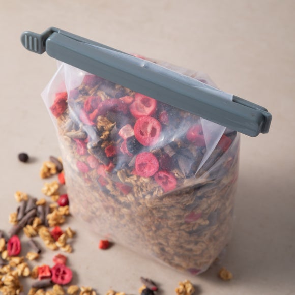 Carousel navigation image position 3 of 5