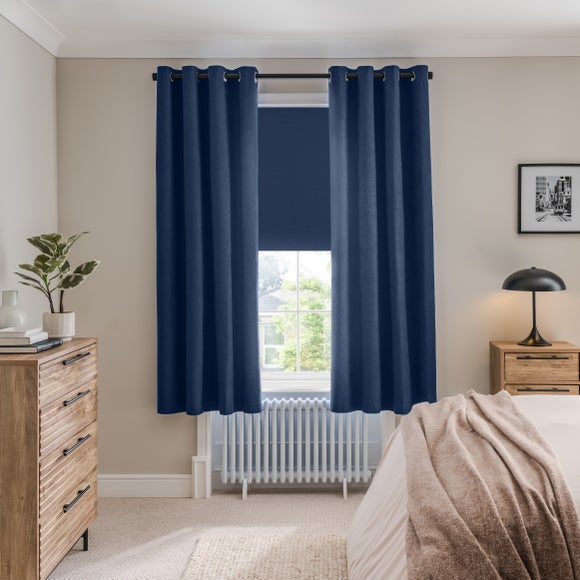 Carousel navigation image position 4 of 5