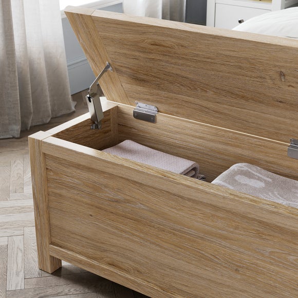 Carousel navigation image position 3 of 8