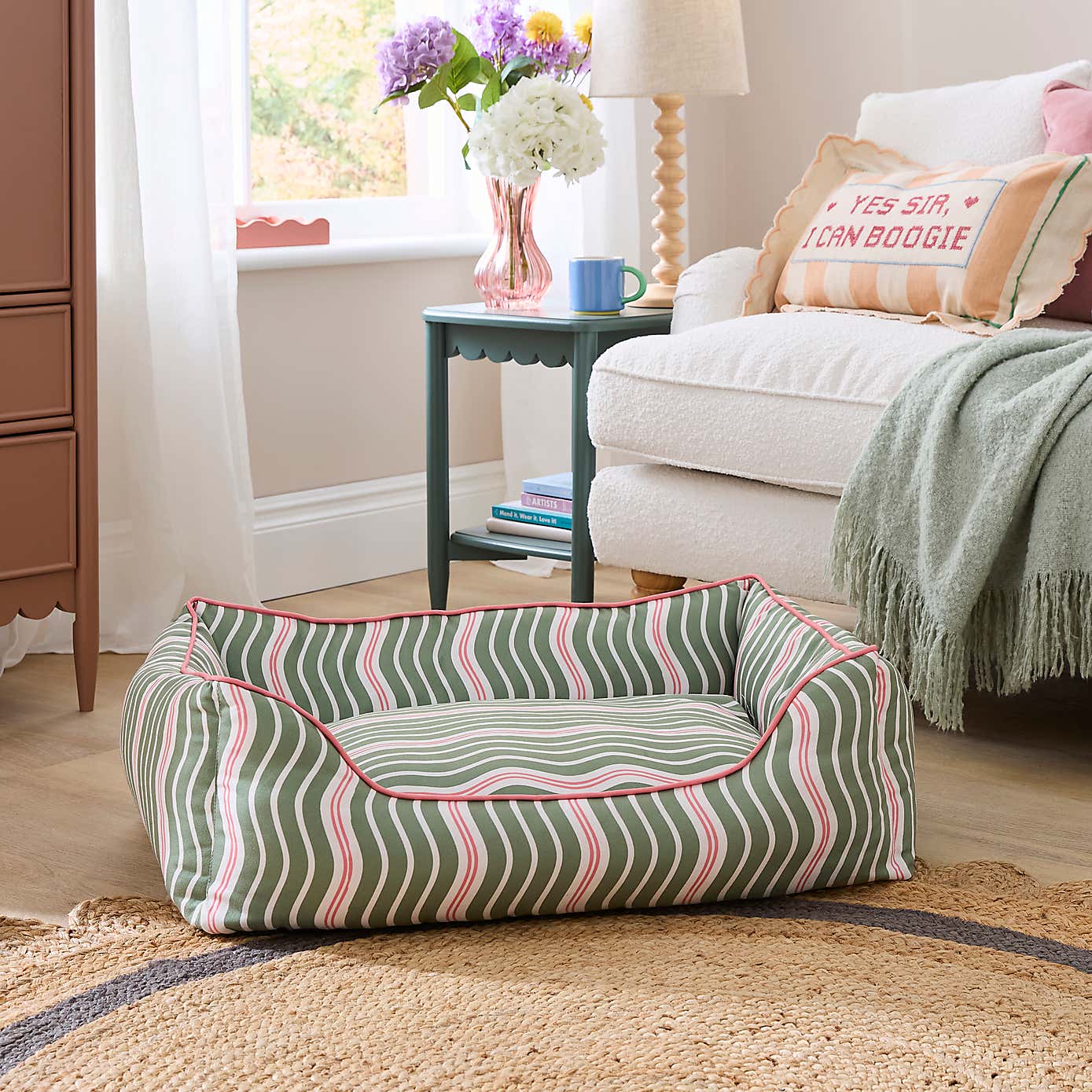 Carousel zoom image position 3 of 5