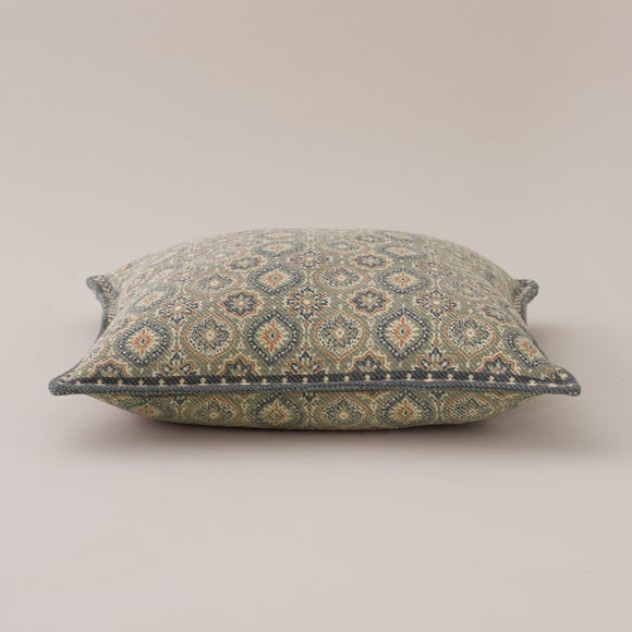 Carousel navigation image position 4 of 5