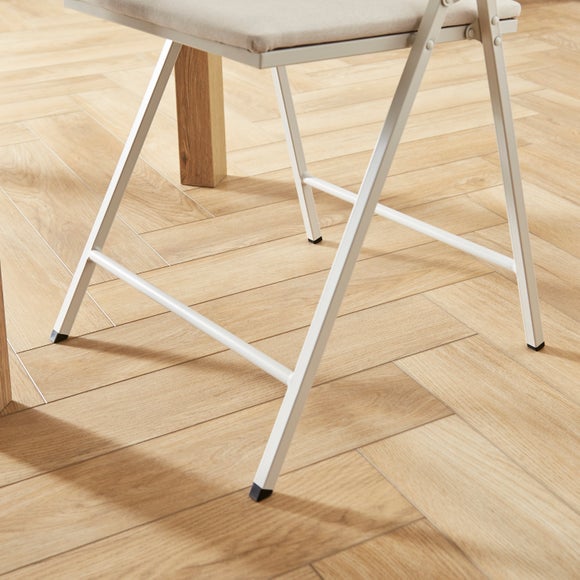 Carousel navigation image position 3 of 10