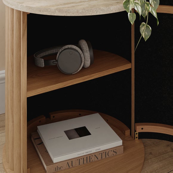 Carousel navigation image position 4 of 8