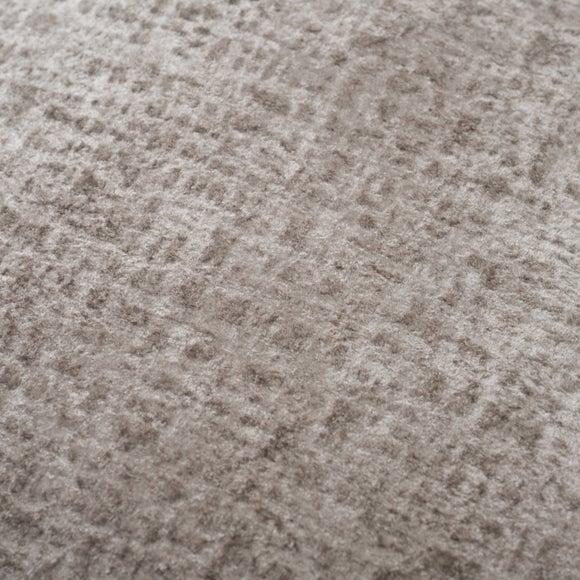 Carousel navigation image position 2 of 4