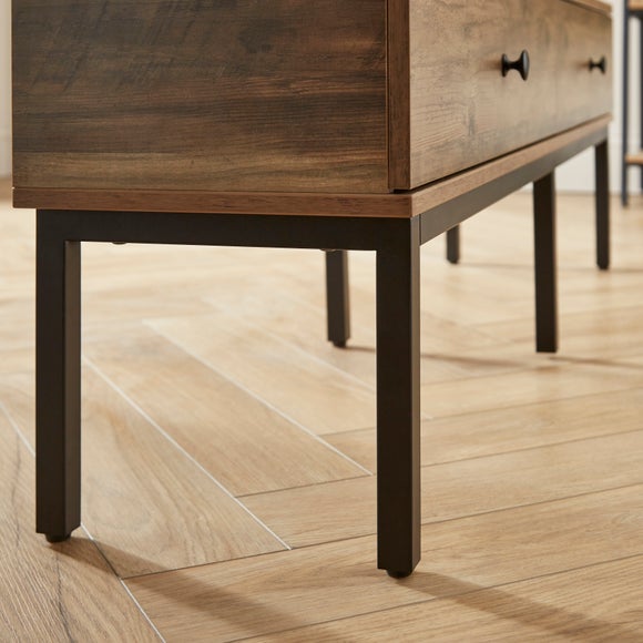 Carousel navigation image position 3 of 7