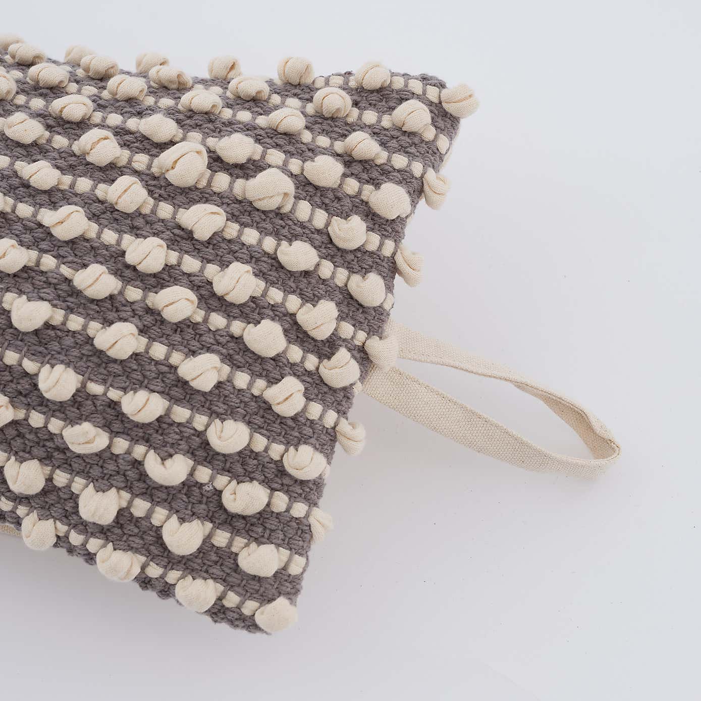 Carousel zoom image position 4 of 4