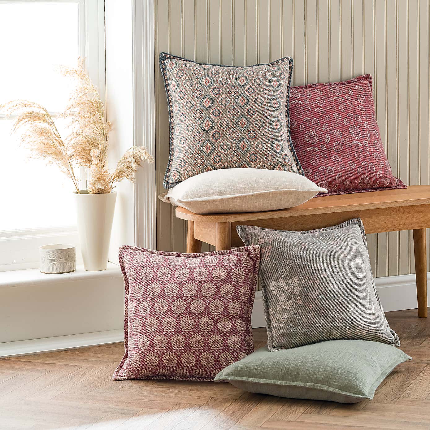 Carousel zoom image position 2 of 2