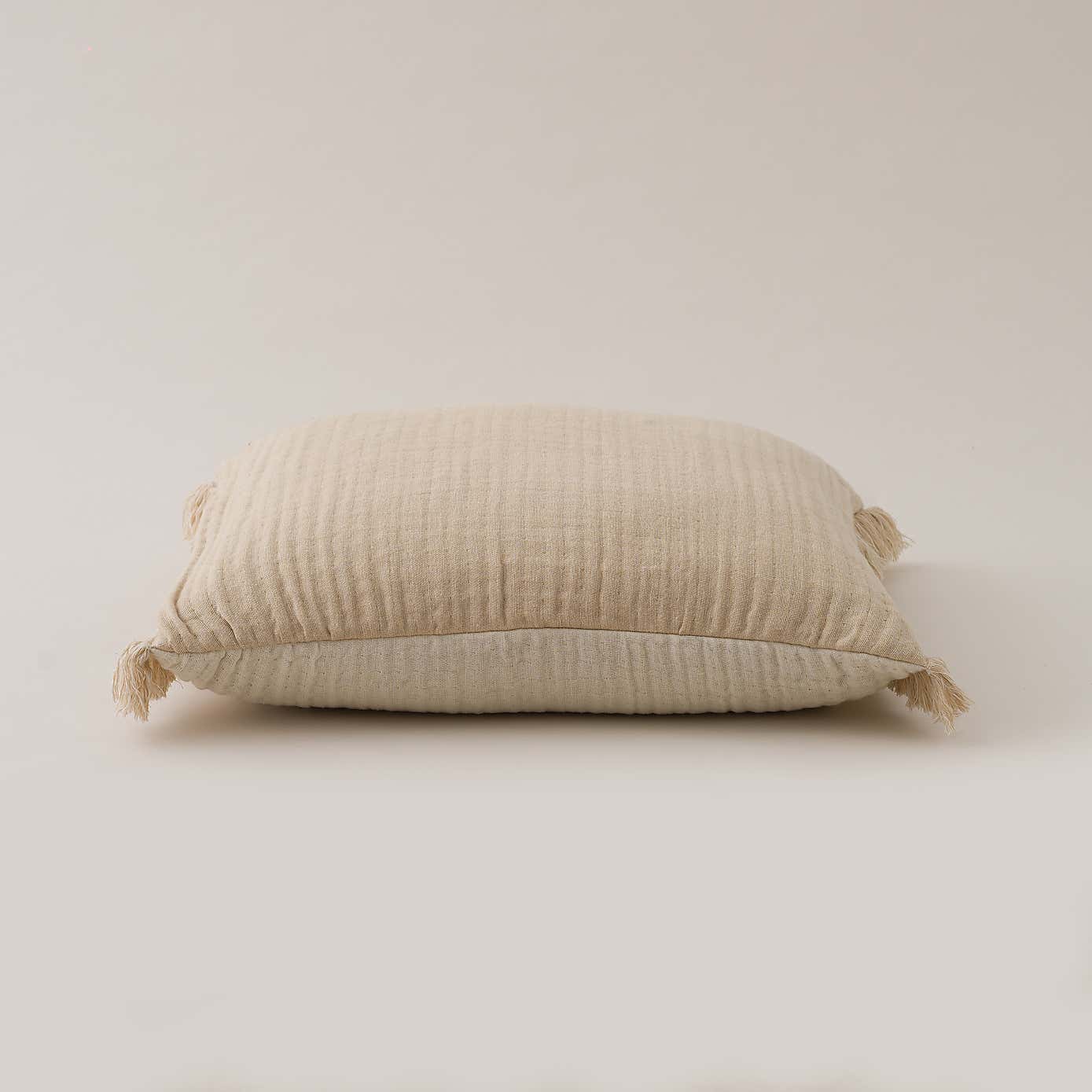 Carousel zoom image position 4 of 7