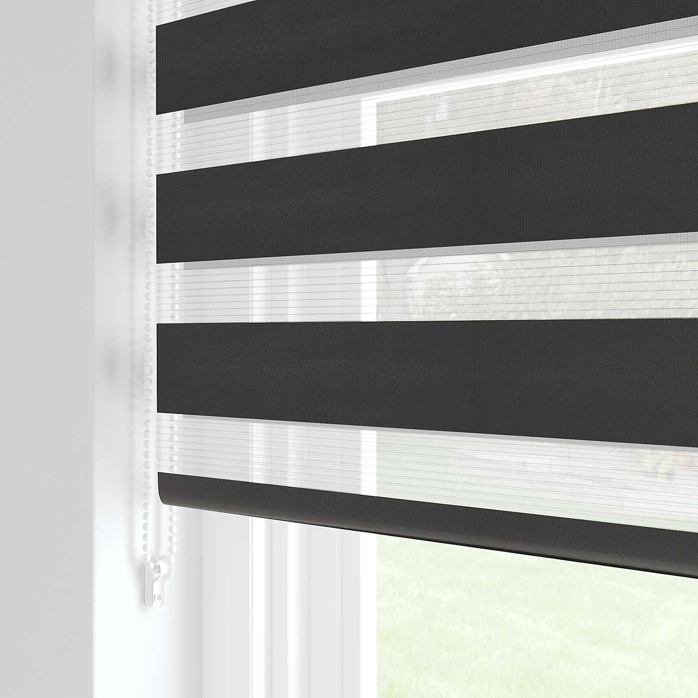 Carousel zoom image position 5 of 5