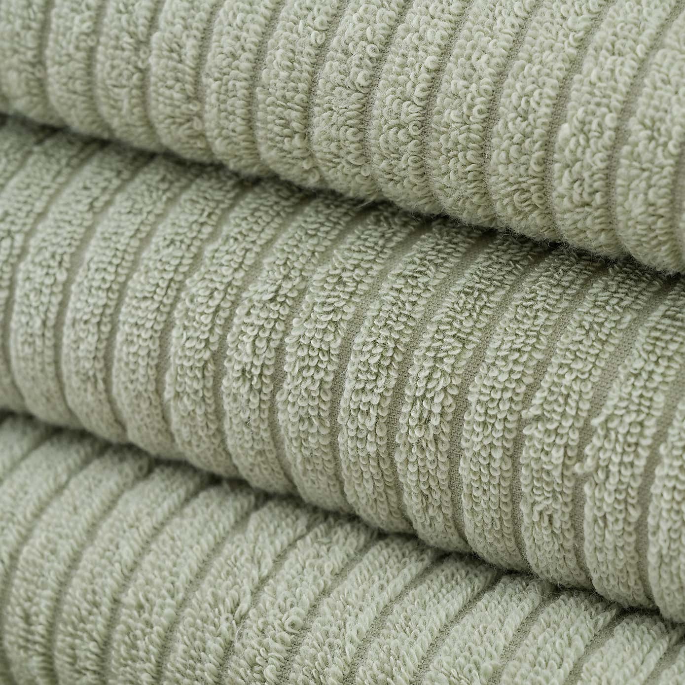 Carousel zoom image position 2 of 3