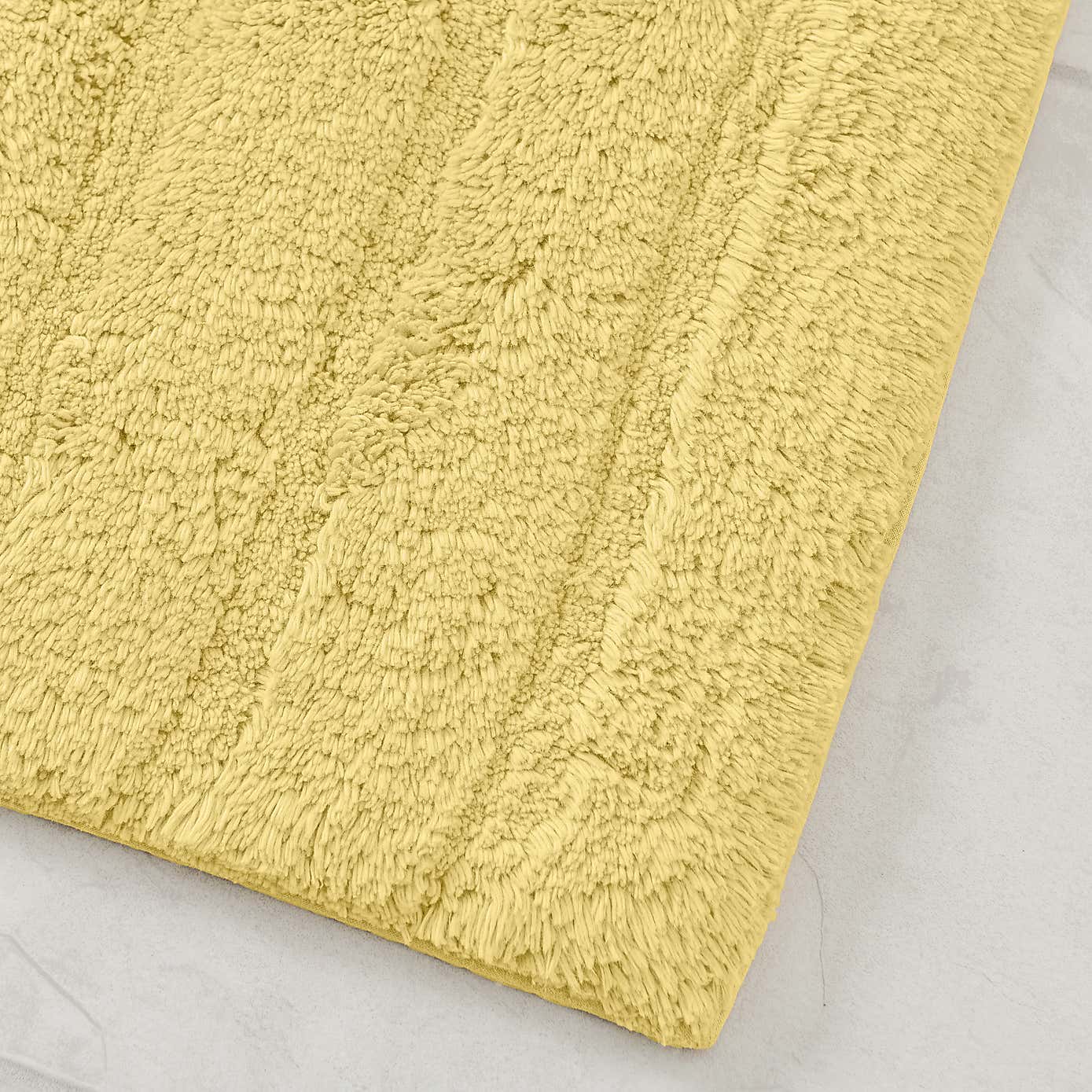 Carousel zoom image position 2 of 3