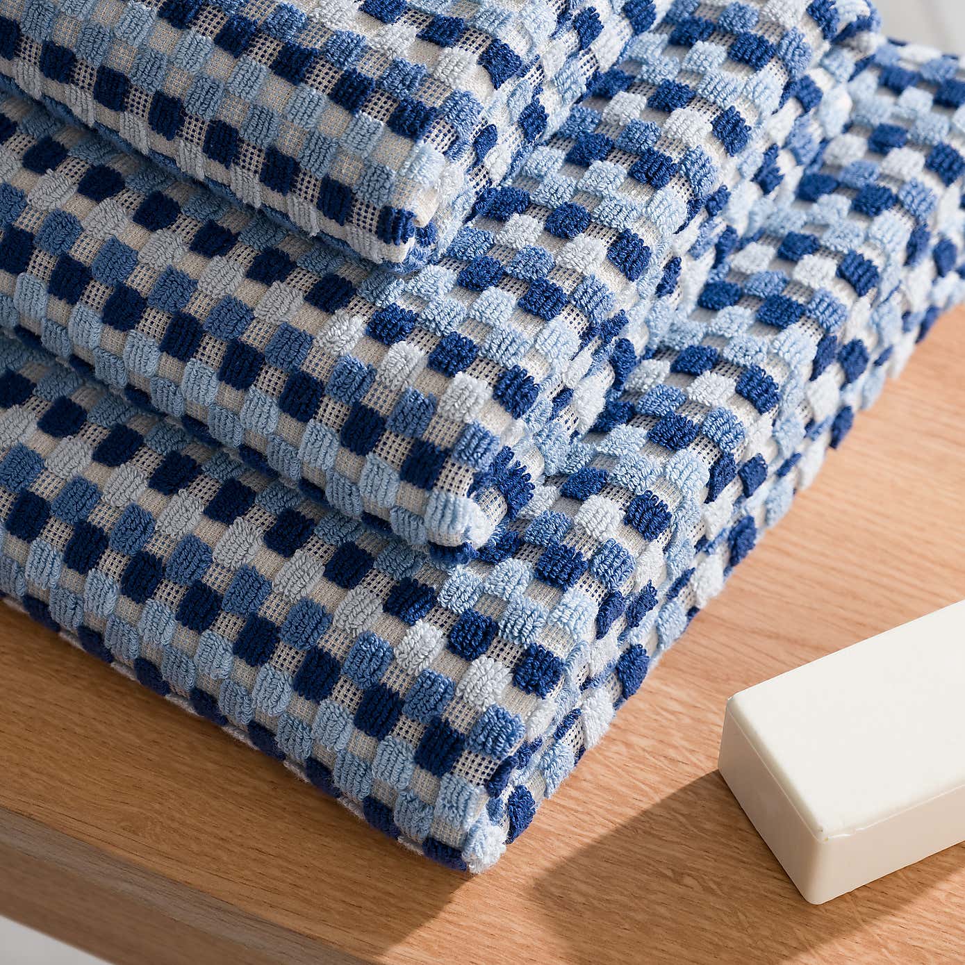 Carousel zoom image position 3 of 6