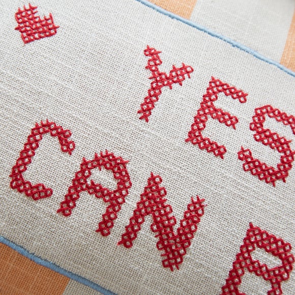 Carousel navigation image position 2 of 7