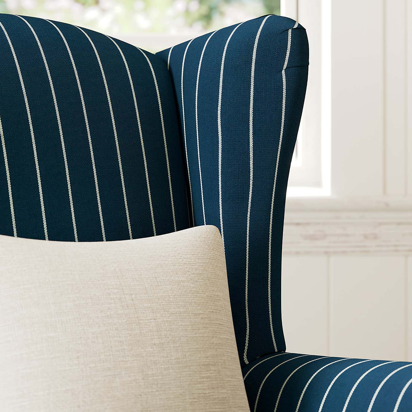 Carousel zoom image position 4 of 9