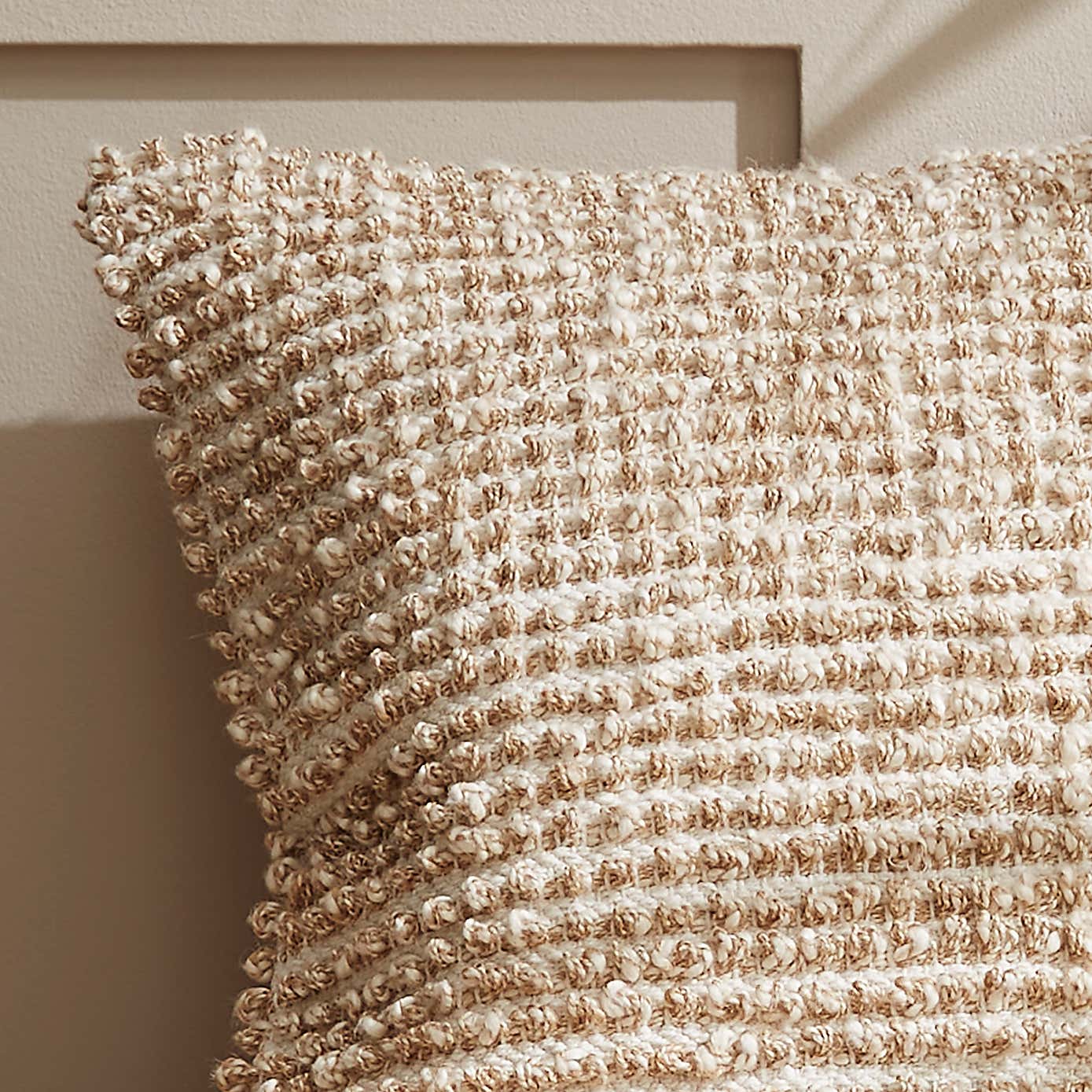 Carousel zoom image position 2 of 4