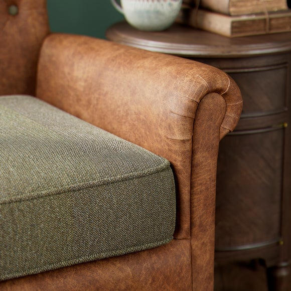 Carousel navigation image position 3 of 9