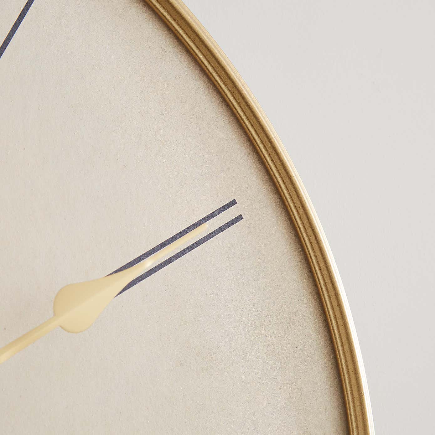 Carousel zoom image position 2 of 3