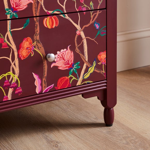 Carousel navigation image position 5 of 7