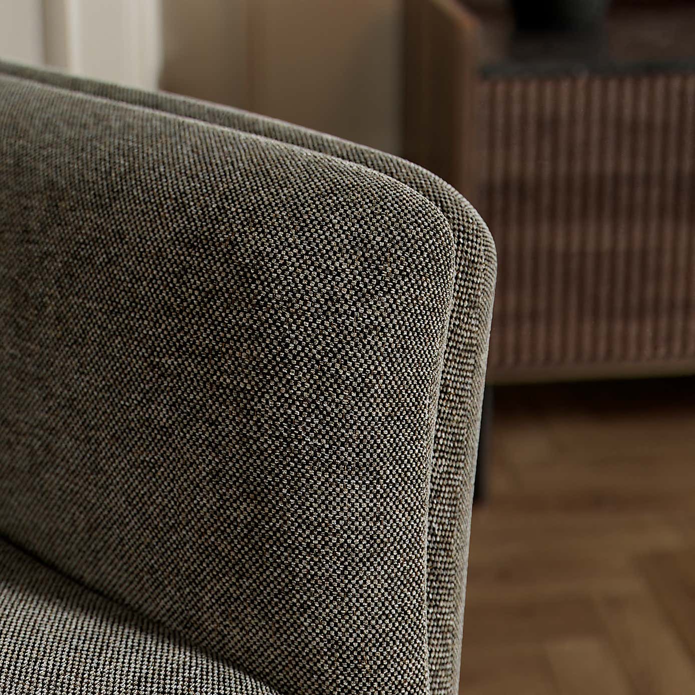 Carousel zoom image position 4 of 8