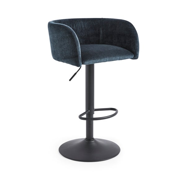 Carousel navigation image position 5 of 7