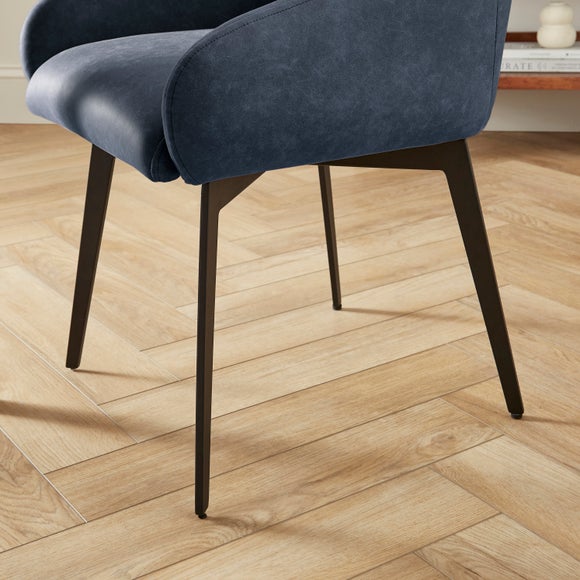 Carousel navigation image position 3 of 8