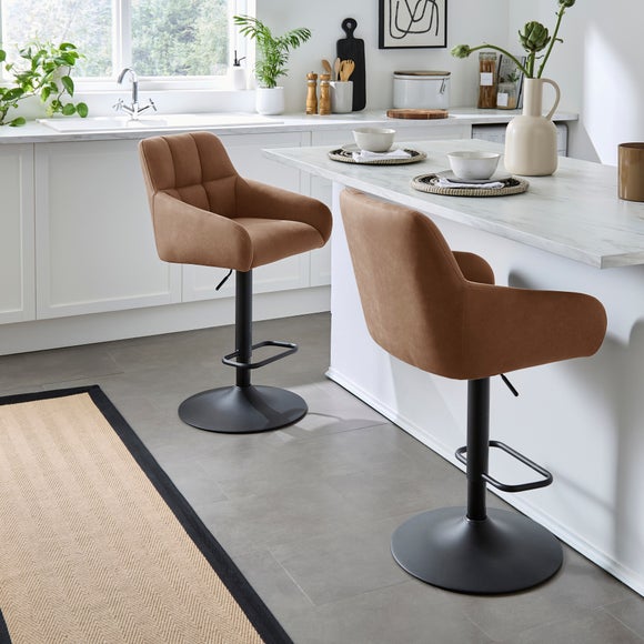 Carousel navigation image position 2 of 7