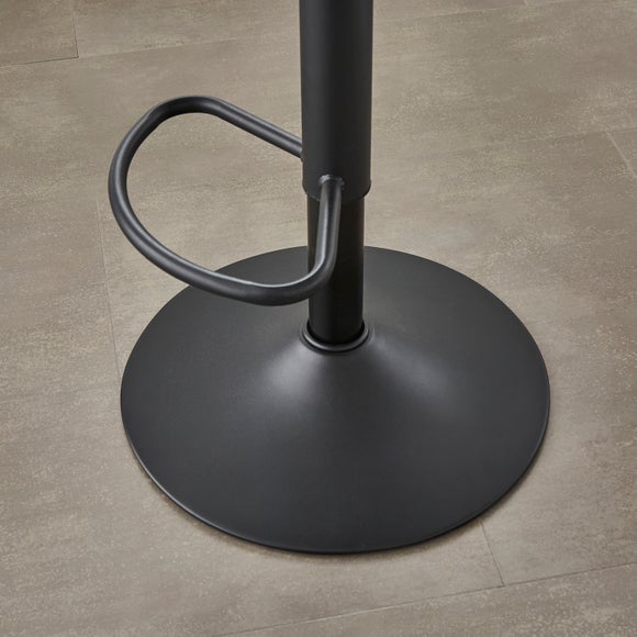 Carousel navigation image position 4 of 7