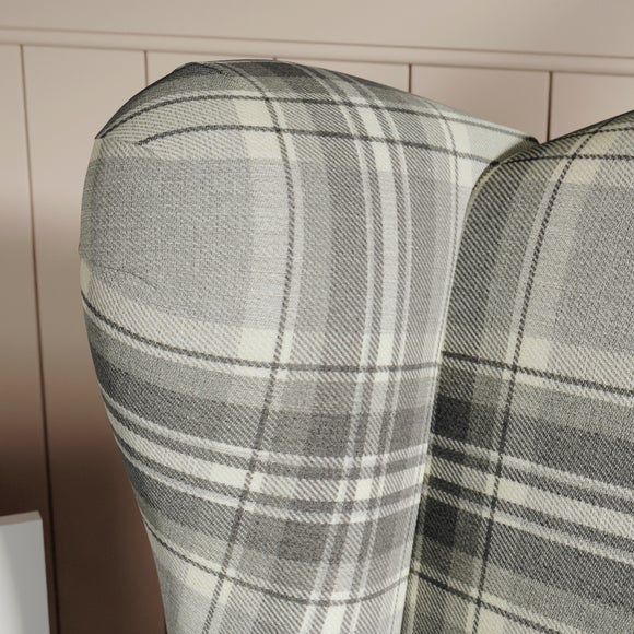 Carousel navigation image position 4 of 9