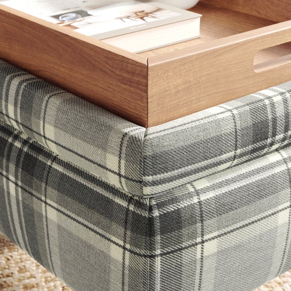 Carousel navigation image position 4 of 9