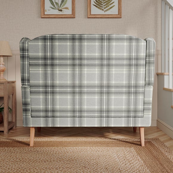 Carousel navigation image position 2 of 9