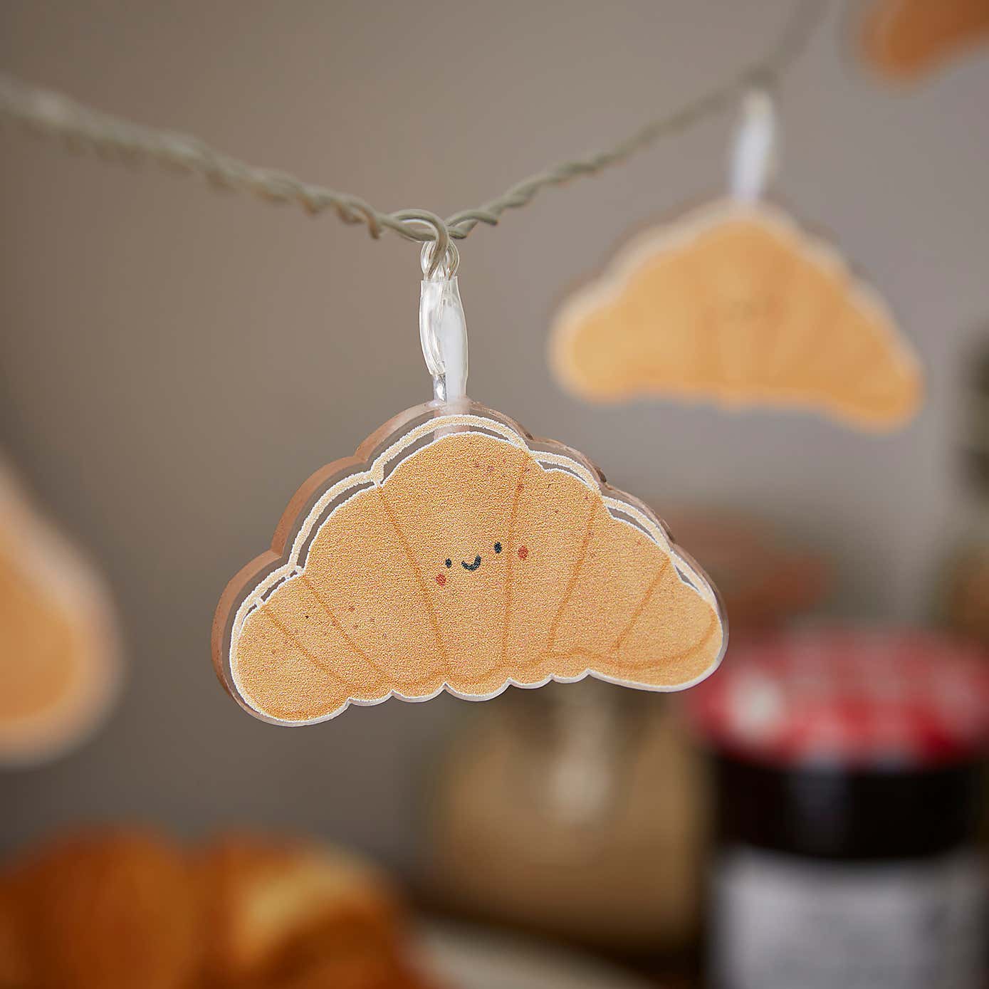 Carousel zoom image position 3 of 5