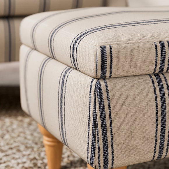 Carousel navigation image position 4 of 8