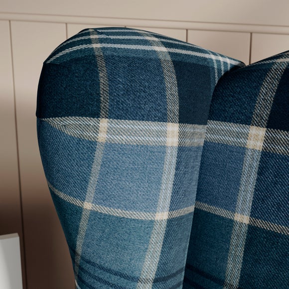 Carousel navigation image position 4 of 9