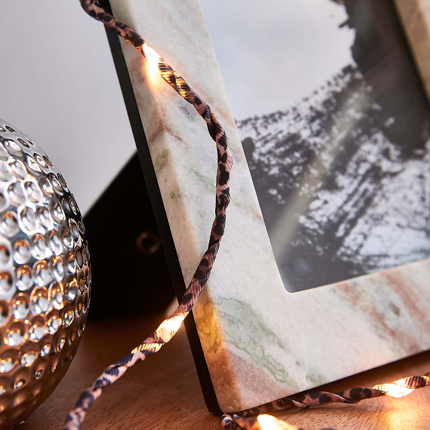 Carousel zoom image position 3 of 5