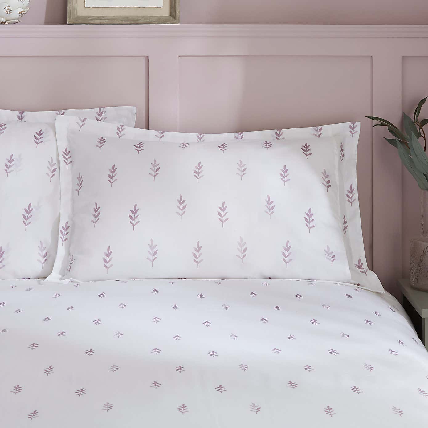 Carousel zoom image position 2 of 2