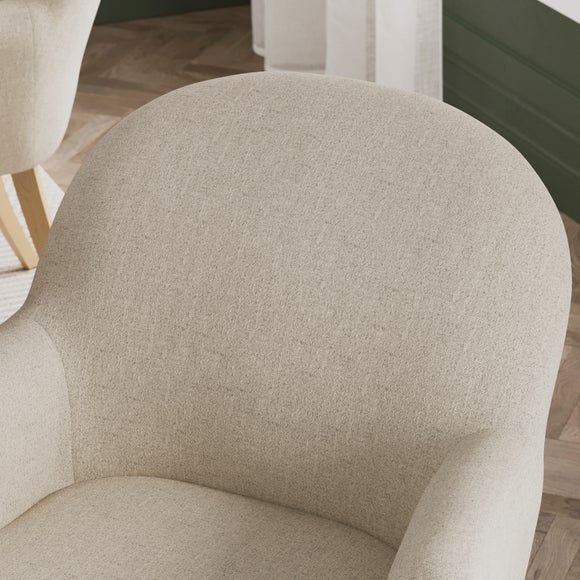 Carousel navigation image position 3 of 8