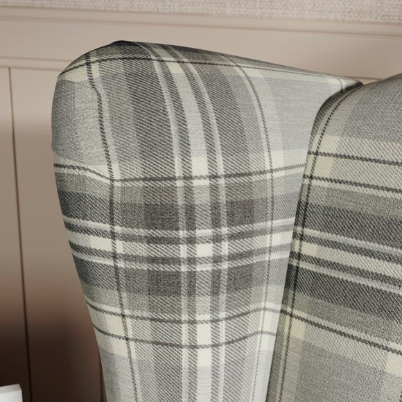 Carousel navigation image position 4 of 9