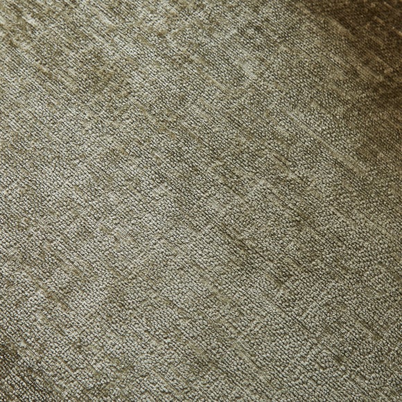 Carousel navigation image position 5 of 8