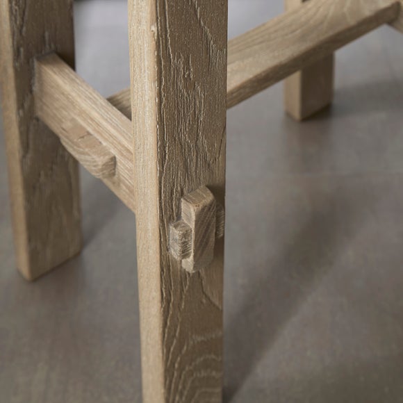 Carousel navigation image position 4 of 7