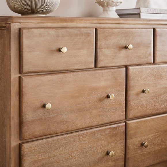 Carousel navigation image position 4 of 7