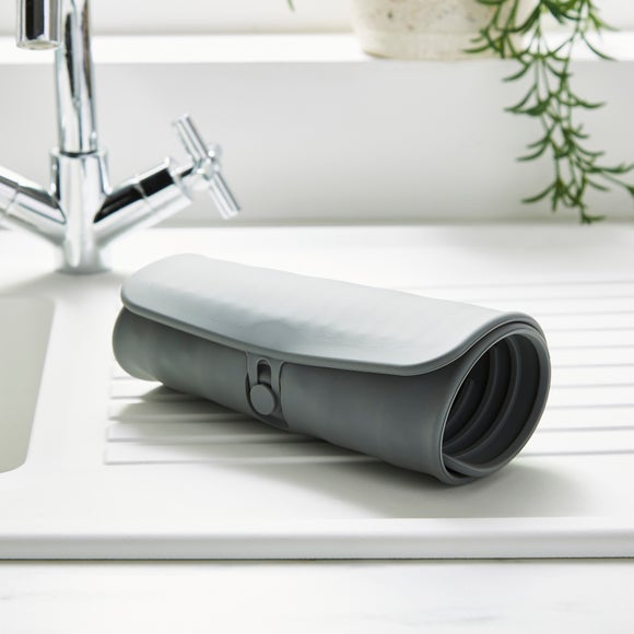 Carousel navigation image position 2 of 3