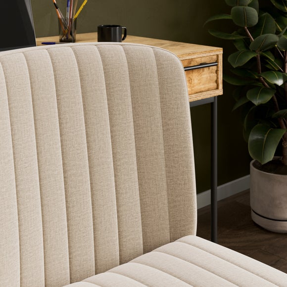 Carousel navigation image position 4 of 8