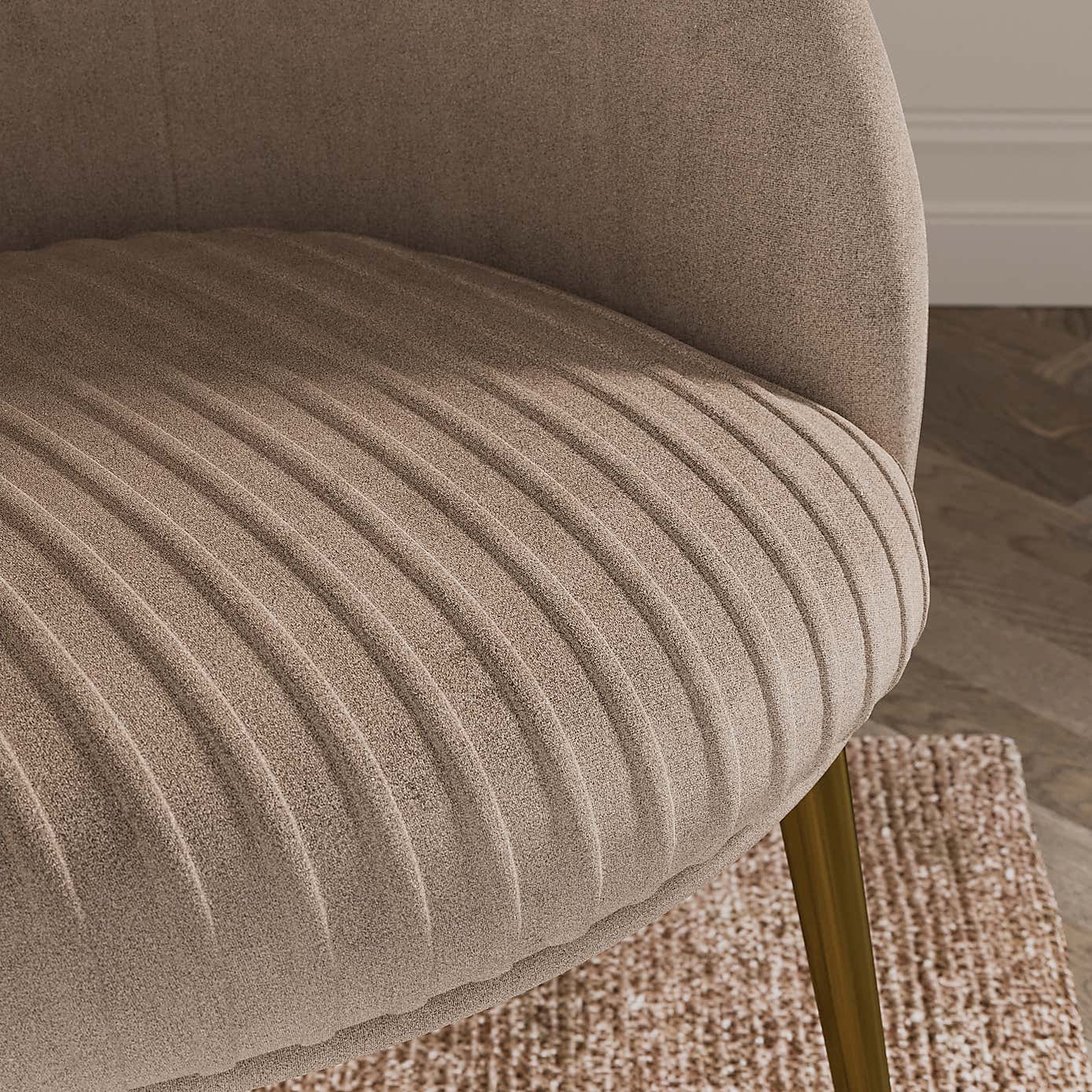 Carousel zoom image position 3 of 8