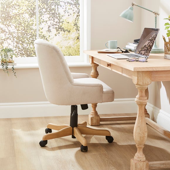 Carousel navigation image position 2 of 7