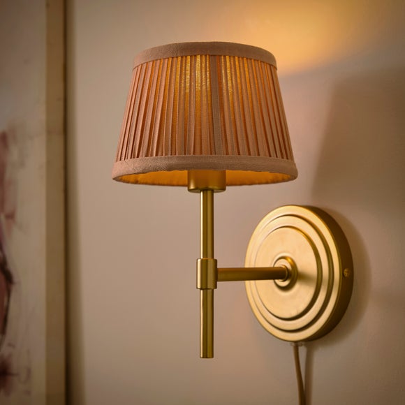 Carousel navigation image position 2 of 4