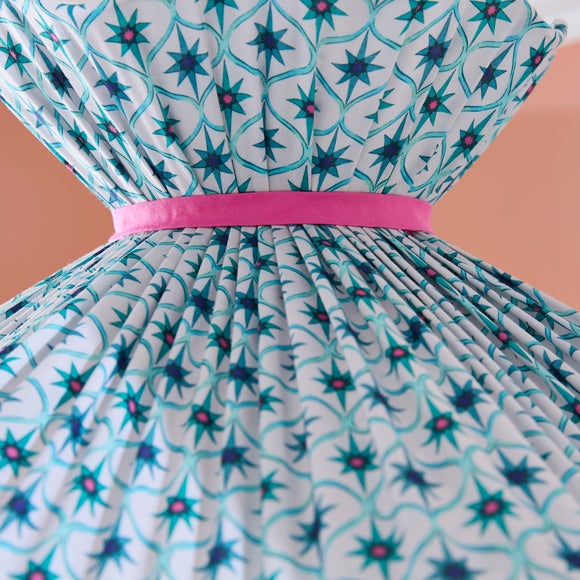 Carousel navigation image position 4 of 5