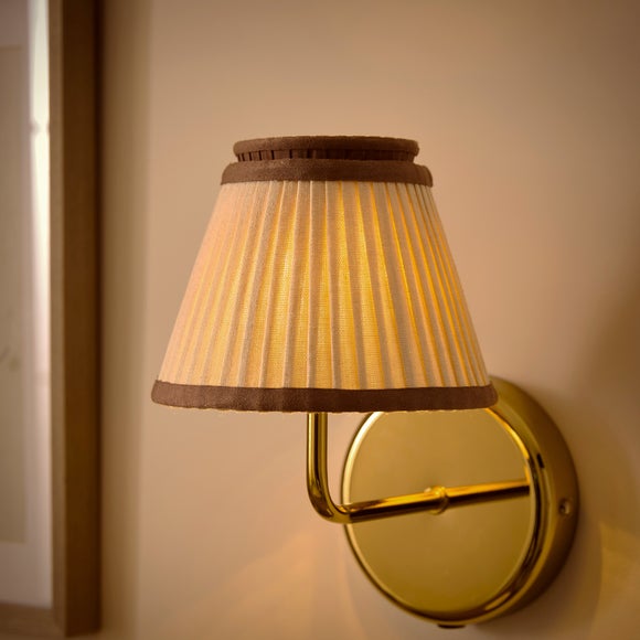 Carousel navigation image position 2 of 4