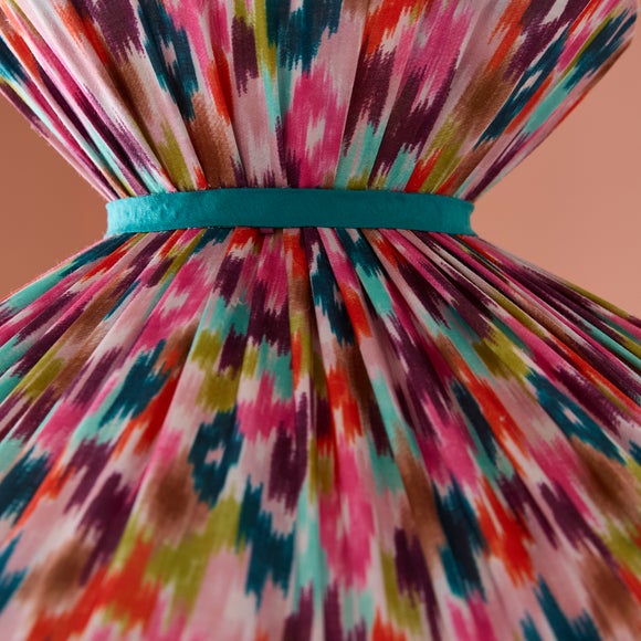 Carousel navigation image position 4 of 5