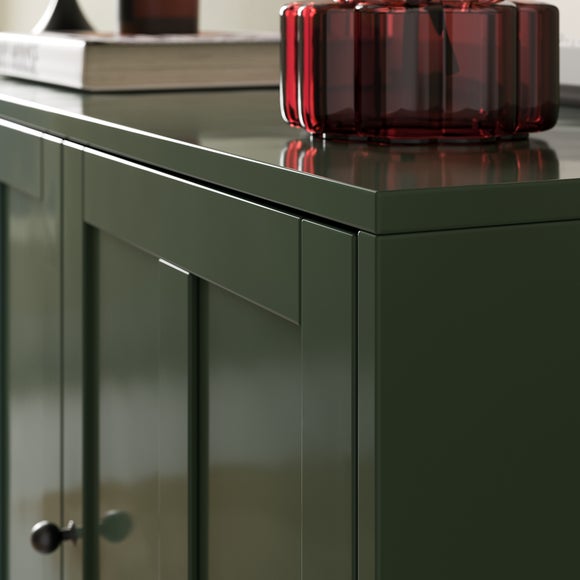 Carousel navigation image position 4 of 8