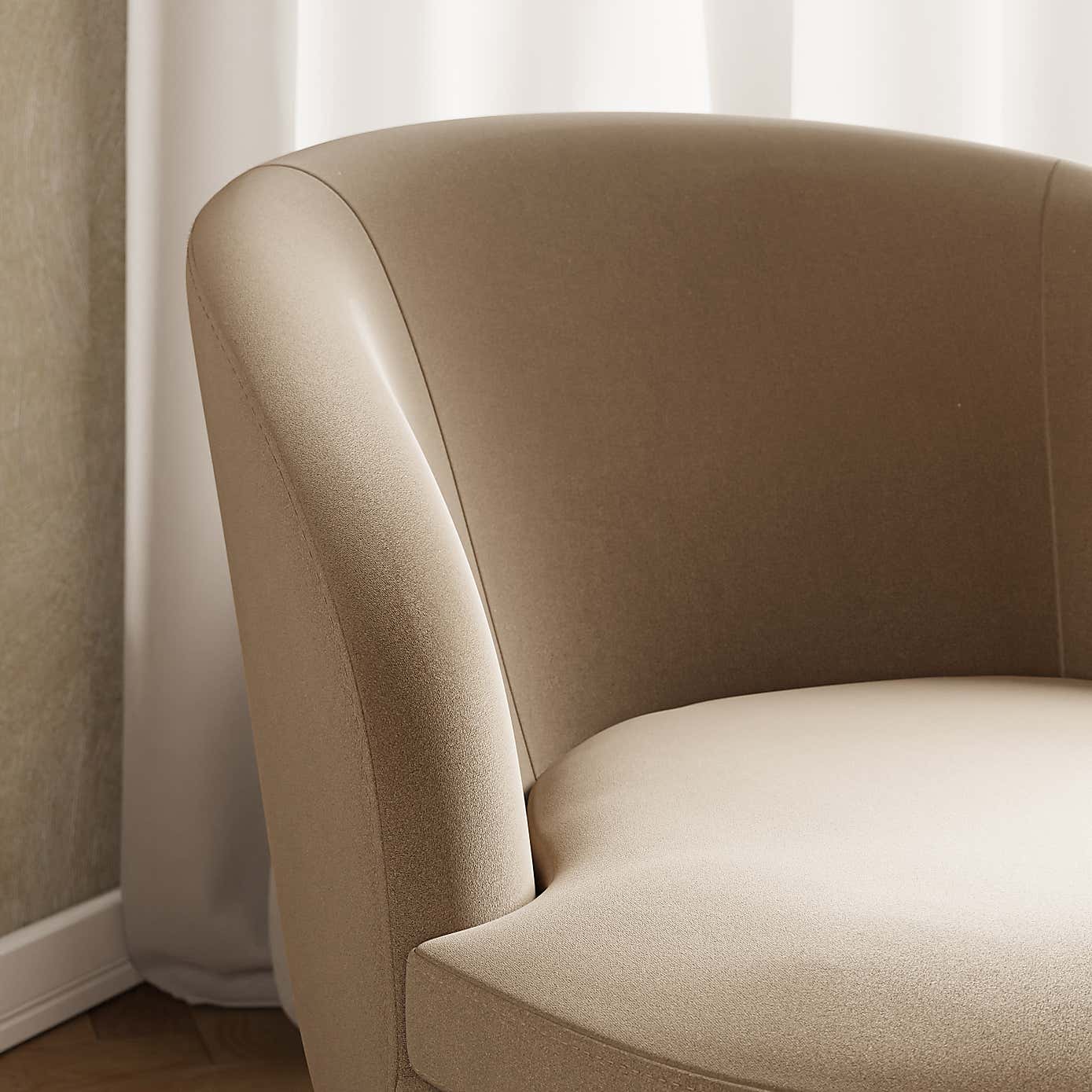 Carousel zoom image position 3 of 9